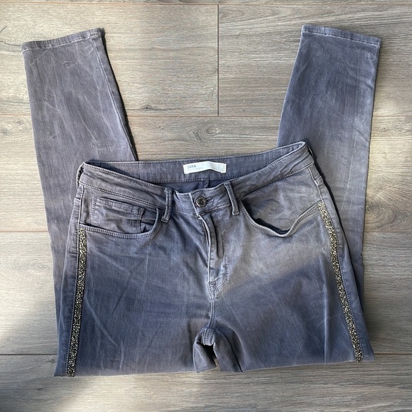 Zara gray light wash stretchy crystal studded ankle legging denim pants size 10 - Picture 11 of 14